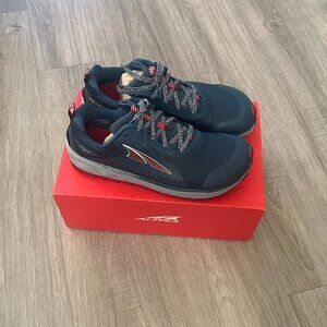 BRAND NEW Men's Size 10 Altra Timp 3 Trail Shoes